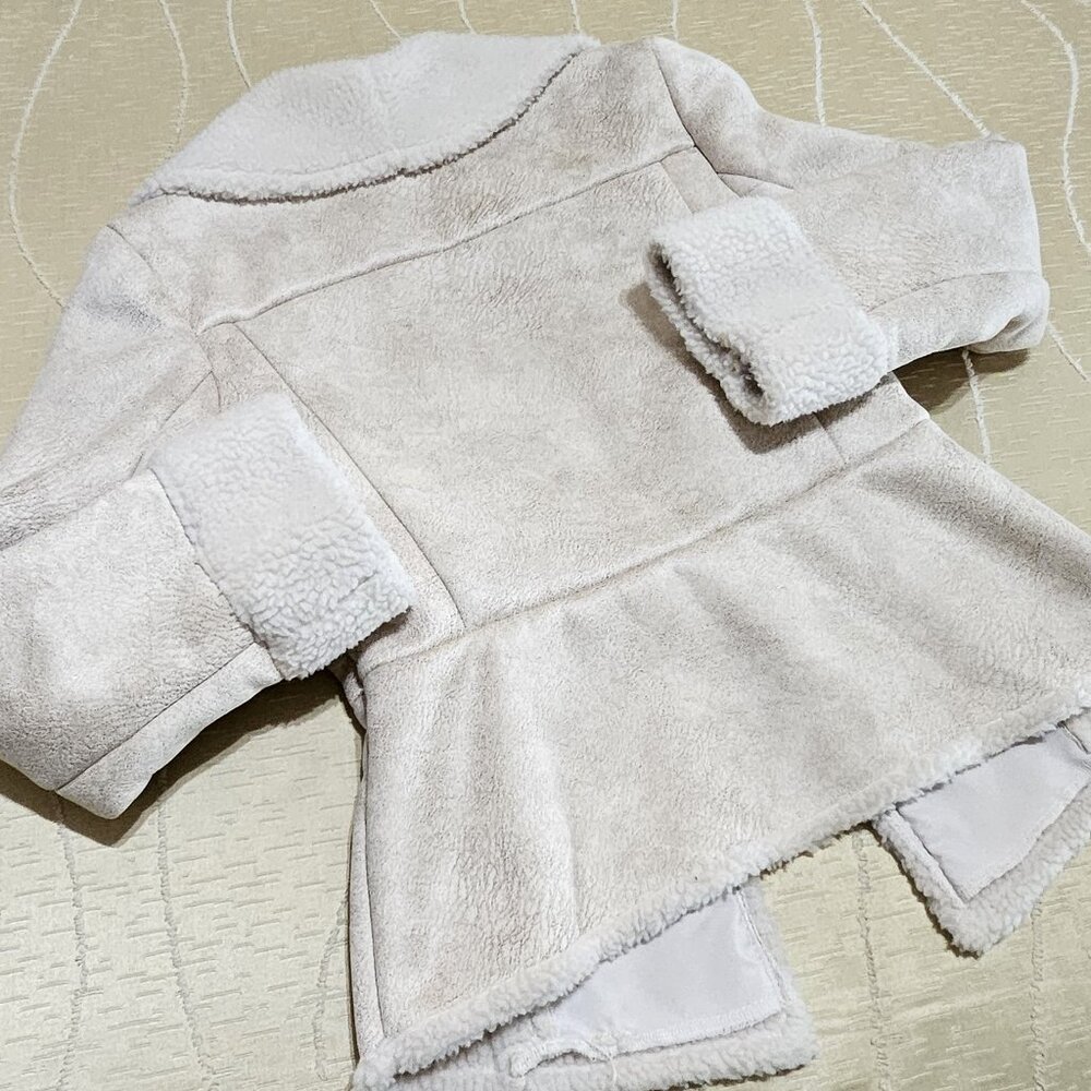 WHBM ECRU/CREAM FAUX SHEARLING STYLE ASYMMWTRICAL HIP LENGTH JACKET SIZE XSP - Picture 5 of 16